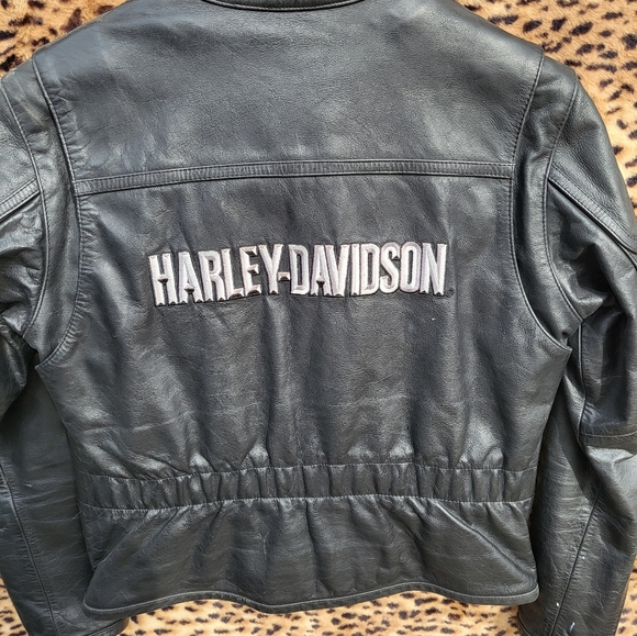Genuine Women's Harley Leather Coat - Picture 3 of 3